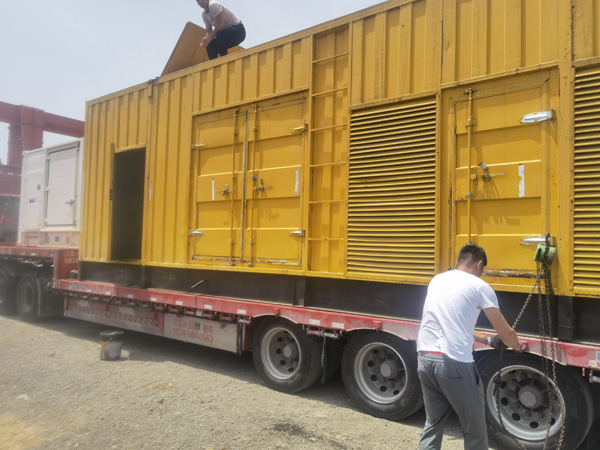 沁阳发电机出租100KW发电机需要什么规格的电缆线?
