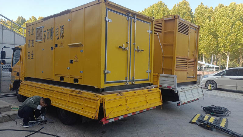 沁阳柴油发电机组和UPS电源配合使用时的注意事项